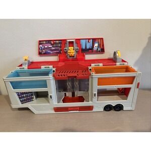 Disney Pixar Cars Color Changers Mobile Paint Shop Mack Playset For Parts